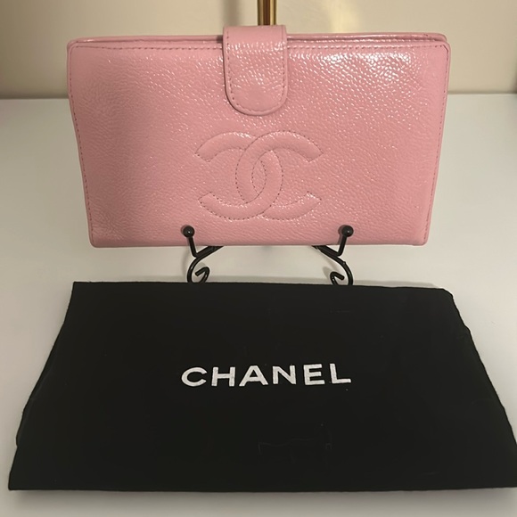 Chanel Caviar CC Wallet With Dustbag - Picture 1 of 9